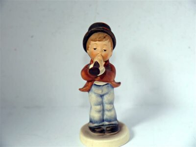 Goebel Hummelfigur - Junge mit Flöte
