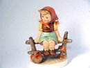 Goebel Hummelfigur - Mutters Liebste