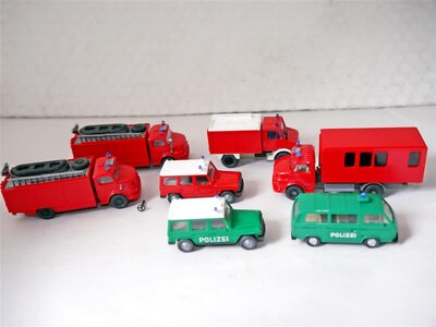 Wiking Feuerwehrfahrzeuge + Polizei 1:87