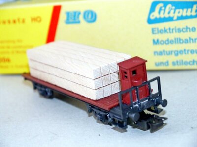 Liliput 206/3 H0 Güterwagen mit Holzladung 