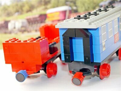 Lego Eisenbahn Wagen (Personenwagen & Güterwagen)
