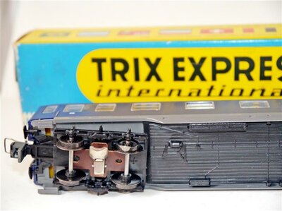 Trix Express 3380 H0 Touropa Ferienexpresswagen DB (mit Licht)