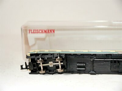 Fleischmann 8192 N IC-Schnellzugwagen Büm der DB (Licht)