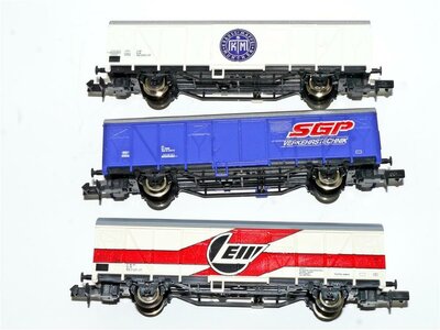 Roco 25442, 25443, 25444 N ged. Güterwagen Krauss Maffei / SGP / LEW der DB 