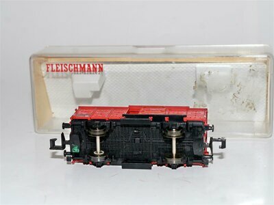 Fleischmann 8354 N Viehwagen / Verschlagwagen der DB