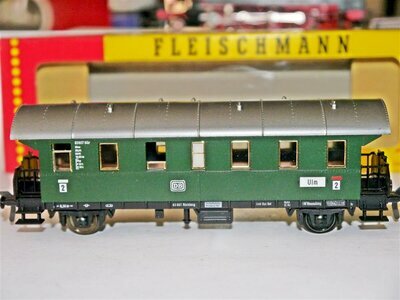 Fleischmann 1554 H0 Personenwagen BIwe 2.Kl. der DB