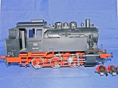 Märklin Dampflok BR 80 der DB in Spur 1