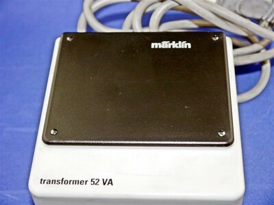 Märklin 6002 Digital-Transformator 52 VA