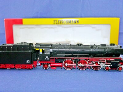 Fleischmann 4170 H0 Dampflok BR 01 der DB