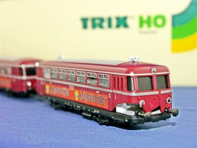 Trix Express 32268 H0 Dieseltriebwagen VT55 Ep.III der DB
