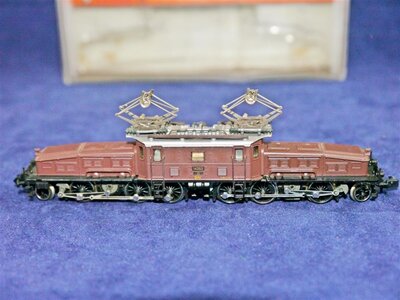 Arnold 2468 N E-Lok Ce6/8 Krokodil der SBB