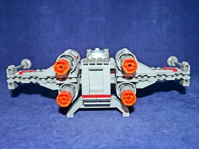 Lego Star Wars 7140 X-Wing Fighter