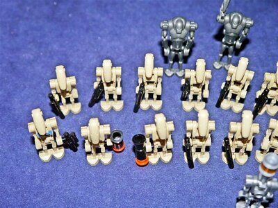 Lego Star Wars Kampfdroiden mit Waffen 25 Stück
