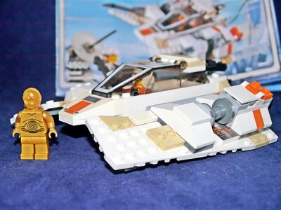 Lego 4500 Star Wars Rebel Snowspeeder + 3PO