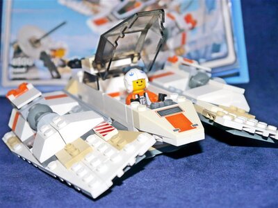 Lego 4500 Star Wars Rebel Snowspeeder + 3PO