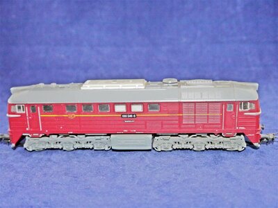 Gützold H0 Diesellok BR 120 der DR