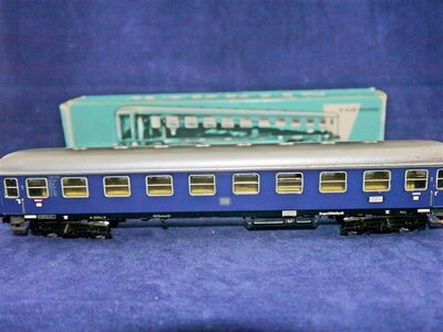 Märklin 4023 H0 D-Zug Wagen A4üm der DB