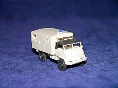 Roco Steyr Pinzgauer Kastenwagen 1:87