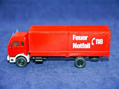 Preiser MB LKW Feuerwehr Notfall 118 1:87