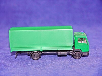Herpa MB LKW Polizei Pritsche 1:87