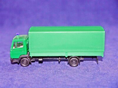 Herpa MB LKW Polizei Pritsche 1:87