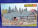 Faller 2360 / 232360 N Dreiseit-Hof Farm