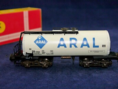 Trix Express 3494 H0 ARAL Kesselwagen der DB