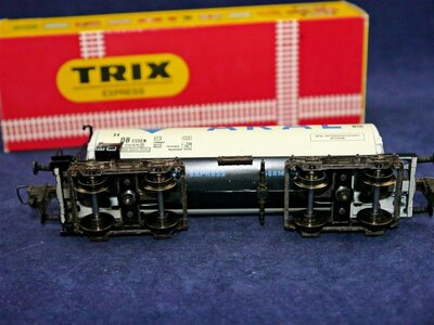 Trix Express 3494 H0 ARAL Kesselwagen der DB