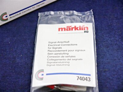 Mrklin 74043 H0 C-Gleis 5x Anschlussgarnitur fr Signale