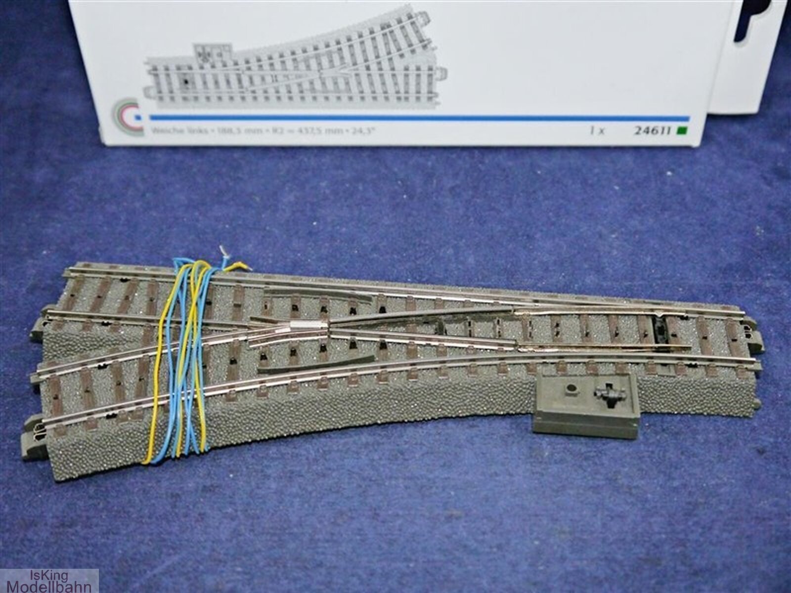 Märklin H0 24630 Gleismaterial C-Gleis Elektrische Dreiwegweiche DWW 1883 Mm