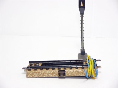 Mrklin 5112 H0 Entkupplungsgleis mit Lichtmast