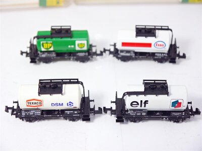 Minitrix N Kesselwagen Esso, BP, DSM und elf