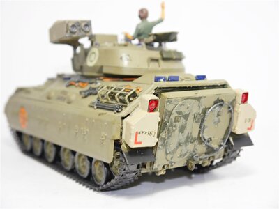 USS Panzer Modell mit Figur lackiert 1:35