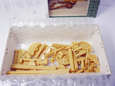 Precisions Models 35.001.B Schwere Feldhaubitze Resin 1:35
