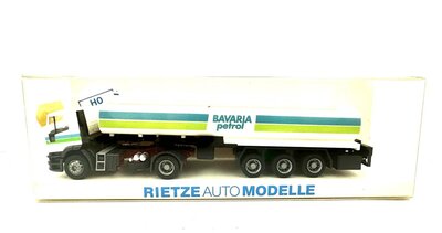 Rietze 60304 Iveco Tanksattelzug Bavaria Petrol 1:87