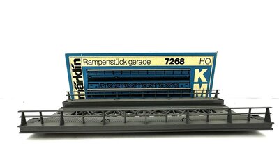 Mrklin 7268 Rampenstck gerade K + M-Gleis 180 mm