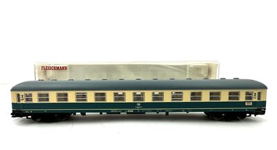 Fleischmann 8199 N IC/EC Abteilwagen Ep.IV der DB mit Licht