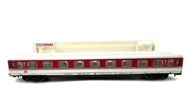 Fleischmann 8181 K IC-Abteilwagen Avmz 207 der DB