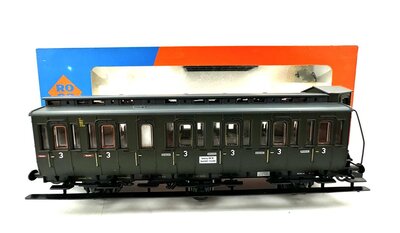 Roco 44505 / 44206C H0 Abteilwagen C3 3.Kl. der DRG