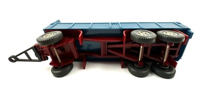 Wiking LKW Dreiachsanhnger 1:87