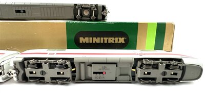 Minitrix 12855 N ICE Triebzug BR 401 der DB