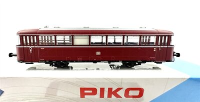 Piko 52725 H0 AC Schienenbus VT 98 + Beiwagen VS 98 der DB digital