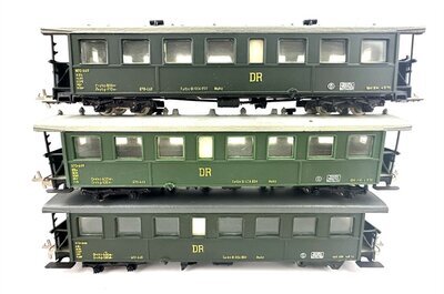 H0m Schmalspur Personenwagen Ep.III der DR 3 Stck