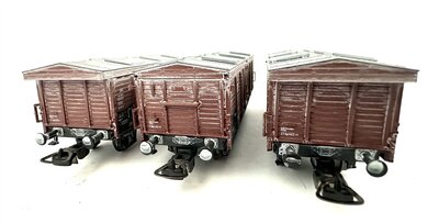 Piko 58038 H0 3 gealterte Behelfskaliwagen Kmm21 der DR