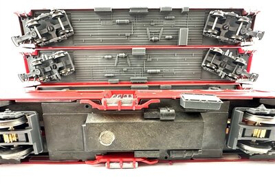 Bemo 1266 H0m ABe 4/4 45 Bernina Triebwagen mit 3 Wagen der RhB