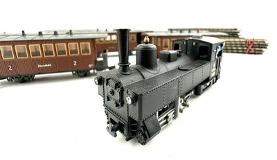 Liliput 7011 H0e Zillertalbahn Schmalspur Dampflok mit 7 Wagen