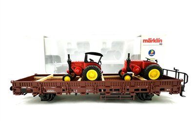 Mrklin 46973 H0 Flachwagen Kls442 mit 2 Zirkus Traktoren
