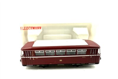 Fleischmann 7401 N Schienenbus-Beiwagen VB 142 der DB