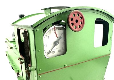 Echtdampf Lokomotive aus Vollmetall in Spur 1