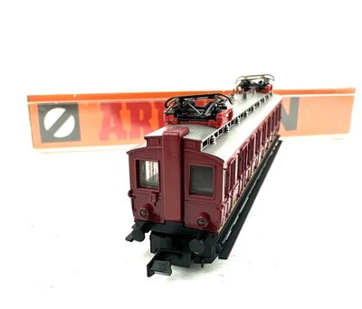 Arnold 2935 N Elektrotriebwagen ET 88 der DB